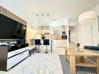 Trogir, Čiovo – pekný, zariadený apartmán len 150m od pláže - 1