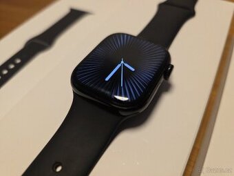 Apple Watch Series 10 42mm, klavírně černý hliník