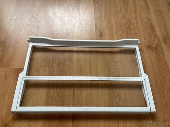 Police k chladničce