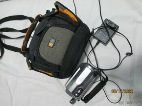 Videokamera JVC + kamera na potápění ,sport ,kolo