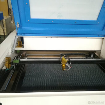 Laserová gravírka 100w, 60x40cm plocha