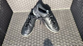 Turfy Nike, Mercurial 33, Neymar 34