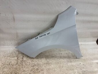 Přední levý blatník Škoda Rapid