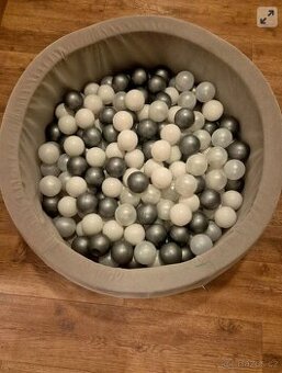 Dětský suchý bazének 90x30.