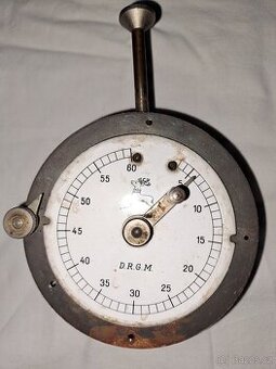 Starožitné spínací hodiny D.R.G.M