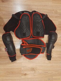 CHRÁNIČ TĚLA  " EMERZE  3 "