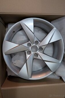 Originál disk Škoda Volans 17" – po opravě hrany – plně ok