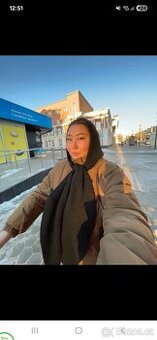 Černá kapuce, šátek