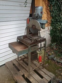 Eisele VMS 2 pomaloběžná kotoučová pila na kov