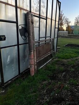 Dvoukřídlá brána 4,5metru + sloupky