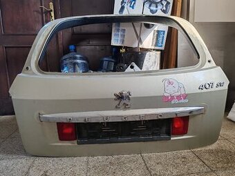 Kufr Peugeot 407 SW