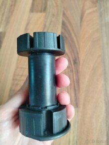 NOVÉ výškově nastavitelné soklové nohy kuchyňské 17ks Brno