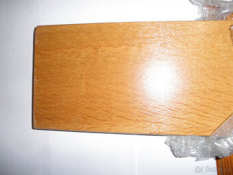 Deska lakovaná NOVÁ.