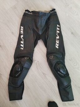 Den prodám kožené kalhoty na mašinu