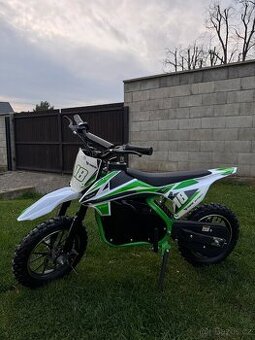 Elektrická crossová motorka 4-7let