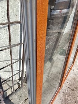 2 okna zlatý dub, doprava po celé ČR