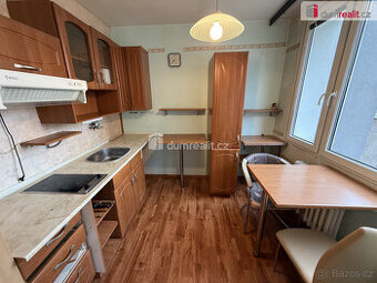 Prodej bytu 1+1 37 m2 Králův Dvůr před rekonstrukcí panel ko