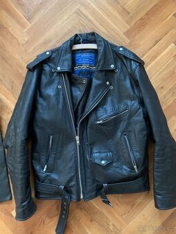 Křivák a kožené kalhoty