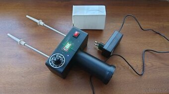 akumlátorový paralizer - omračovač ošípaných