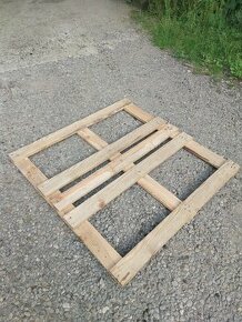 Dřevěné rámečky.. prkénka..