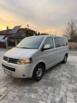 Volkswagen Caravelle 2.0 TDI 132 kW, r. 2014