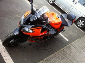Kawasaki ZX10R 2008