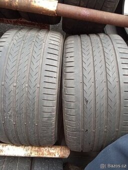 PRODÁM 2 LETNÍ PNEU CONTINENTAL 275/35/20, CENA JE ZA 2 PNEU