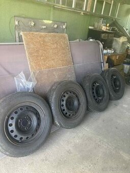 Zimni pneu Kia 196/65 r15 - 1