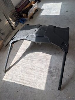 Horní rám can am maverick x3