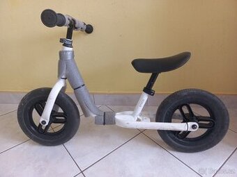 Dětské odrážedlo BTWIN