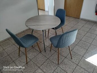 Jídelní set JYSK (kulatý stůl + 3 čalouněné židle Jonstrup)