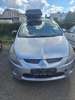 Mitsubishi Grandis - 1