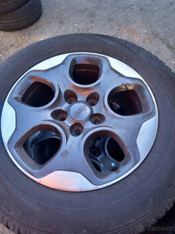 215/70R16 ZIMÁKY DISKY JEEP 5X114.3
