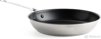 Pánev KitchenAid z nerezové oceli 28cm