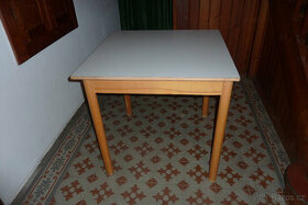 Kuchyňský stůl-židle - 1