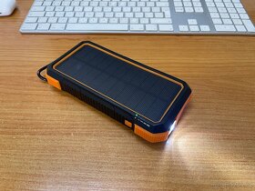 Solární Powerbanka SolarScout 20000mAh oranžová - 1