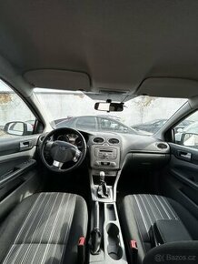 Palubní deska airbagy pásy řj Ford Focus mk2 rv. 2009