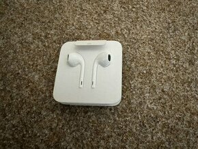Predám originál, nepoužité Apple EarPods