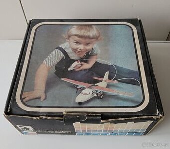 Originální krabice od letadla Turbolet KDN 1984