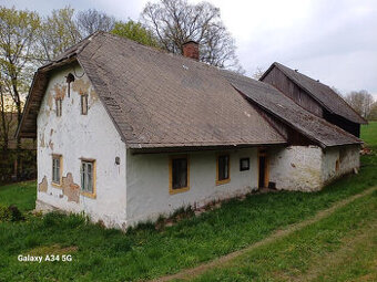 Změdělská usedlost