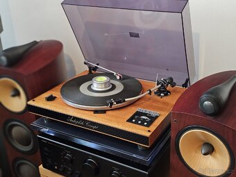Gramofon tesla nc450 s garancí stavu