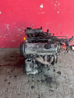 Motor 1,6 MPI AEE 55KW Škoda Felicia kompletní