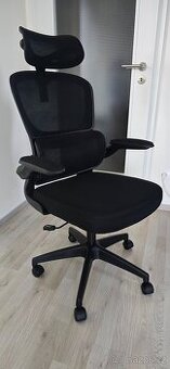 NOVÁ ergonomická kancelářská židle s bederní opěrkou, sleva