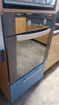 vestavná horkovzdušná trouba Gorenje