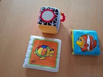 Kostka se zrcátkem, omyvatelné knížky pro miminka