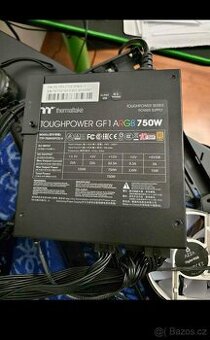 Thermaltake argb pc zdroj 750w, plně modulární, atx - 1