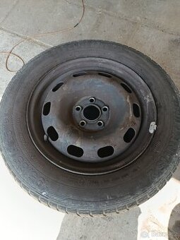 Škoda Octavia 1 letní kola 195/65/15 rozteč 5x100