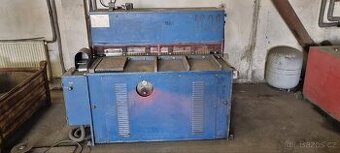 Prodám hydraulické tabulové nůžky