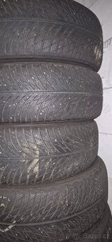 235/60 R 17 zimní