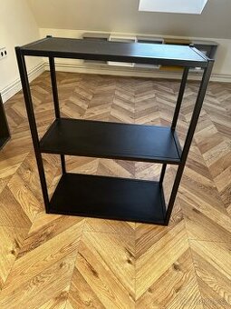 Černý regál ikea